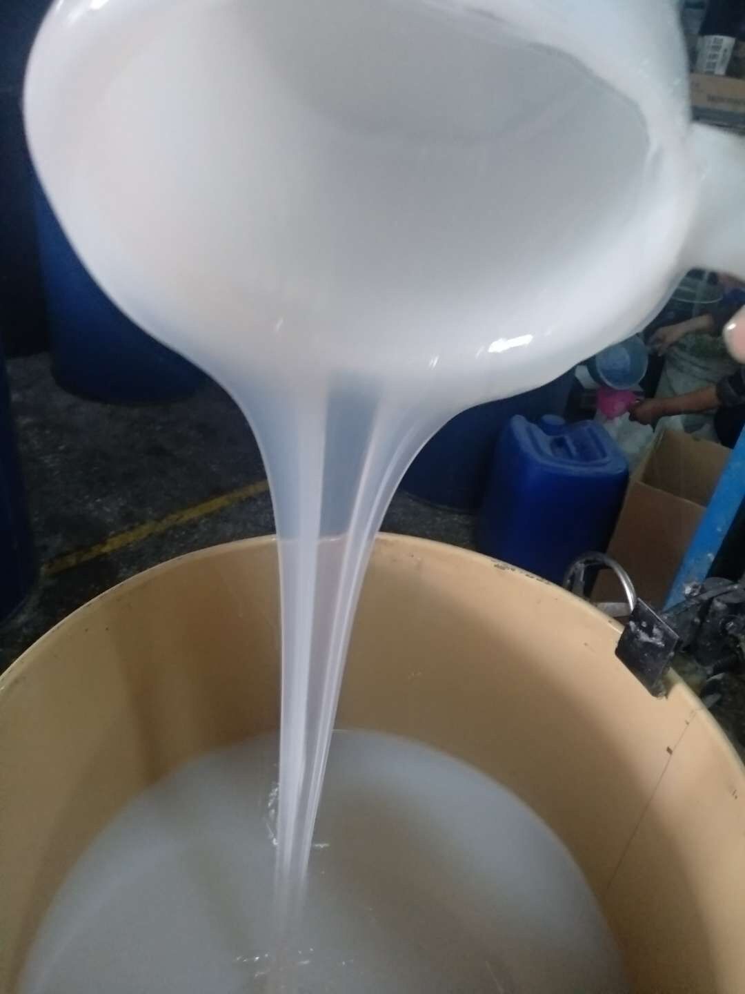夏季使用液體硅膠需要注意什么 ？